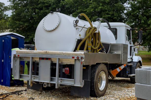 Best Portable restroom trailer rental  in Mount Vernon, VA